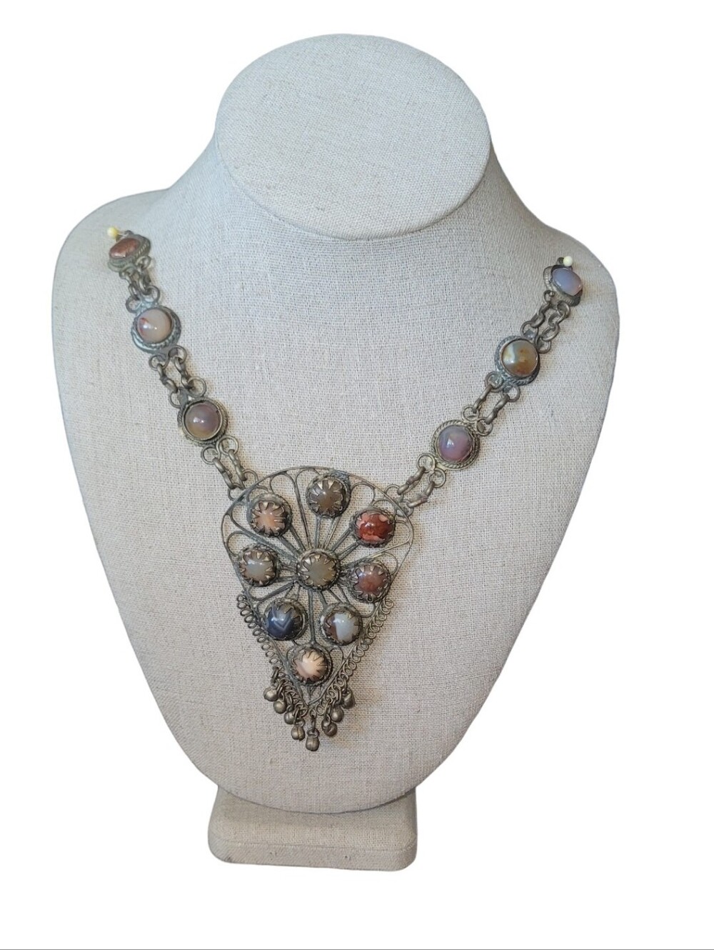 Vintage Artisan Silver-Tone Filigree Multi-Stone Necklace in Muted Pastels Agate